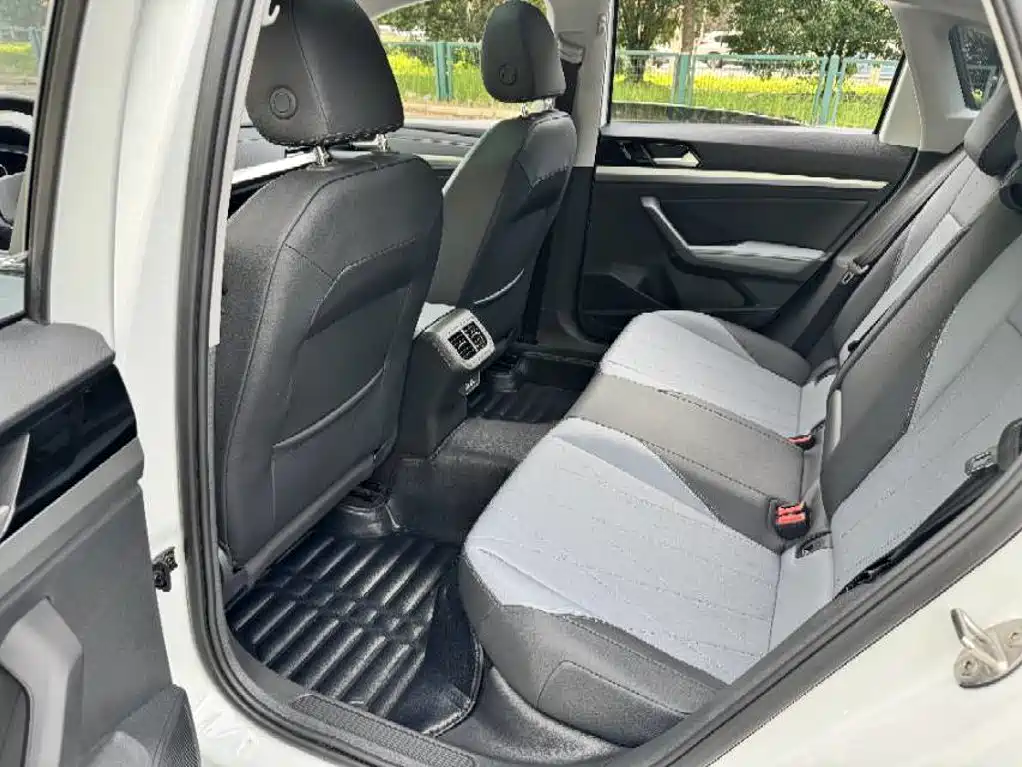 Volkswagen Lavida 2025