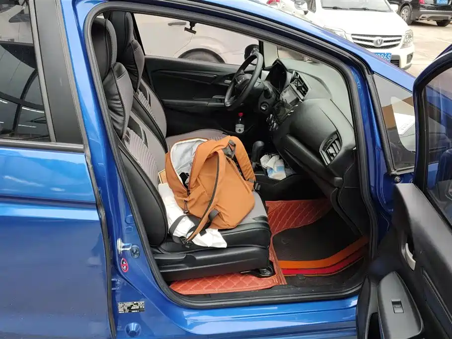 Honda Fit 2019 — фото 8