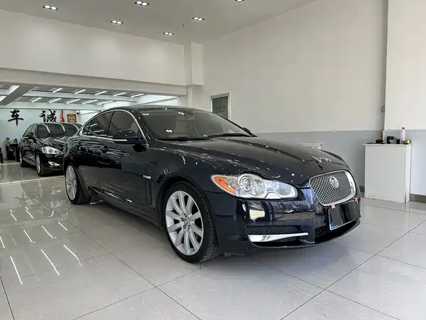 Jaguar XF 2009