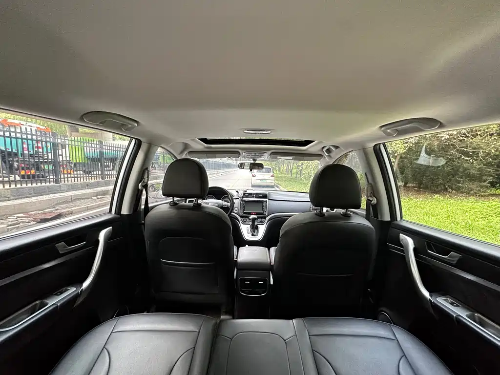 Haval M6 2019 — фото 10