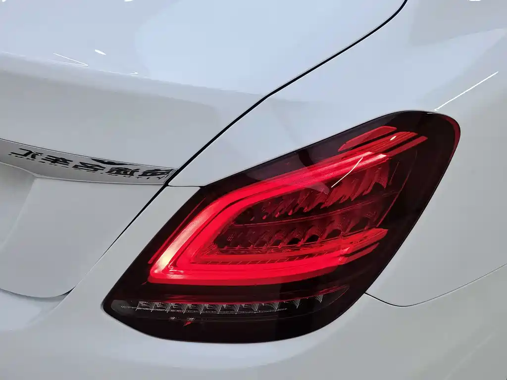 Mercedes-Benz C-Class 2021 — фото 9