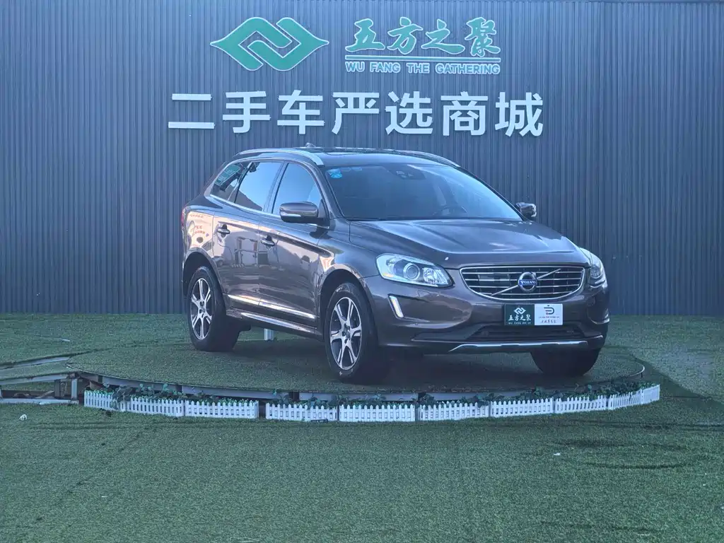 Volvo XC60 2015 — фото 3