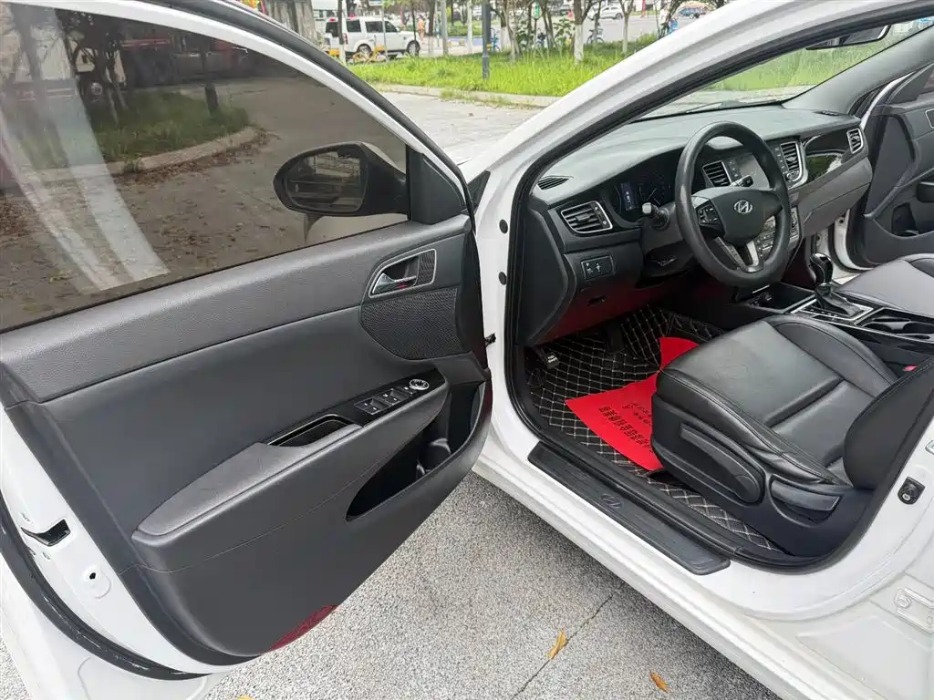 Hyundai Mistra 2016 — фото 18