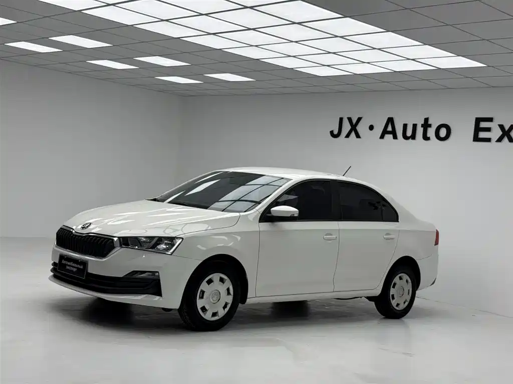 Skoda Rapid 2021