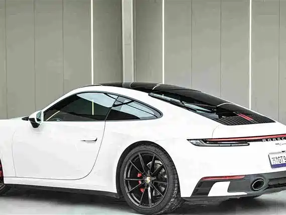 Porsche 911 2020