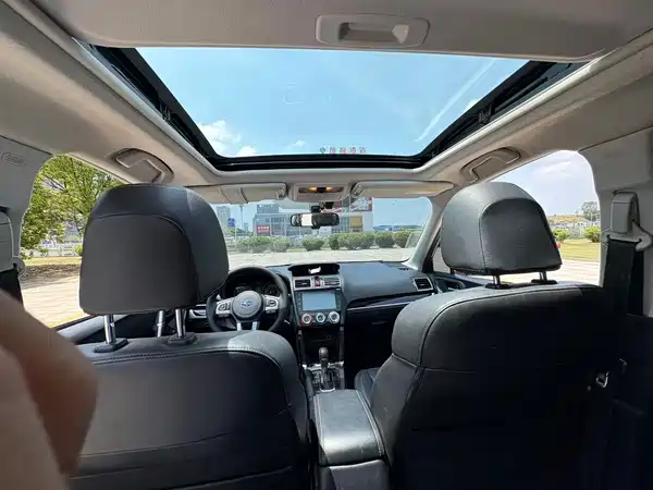Subaru Forester 2016