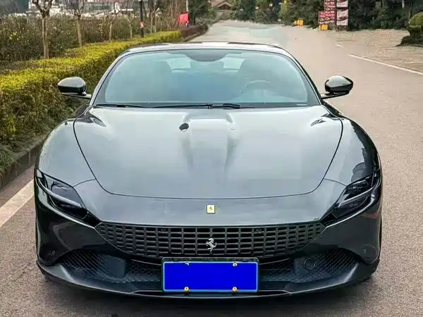 Ferrari Roma 2021