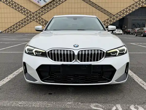BMW 3 Series 2023