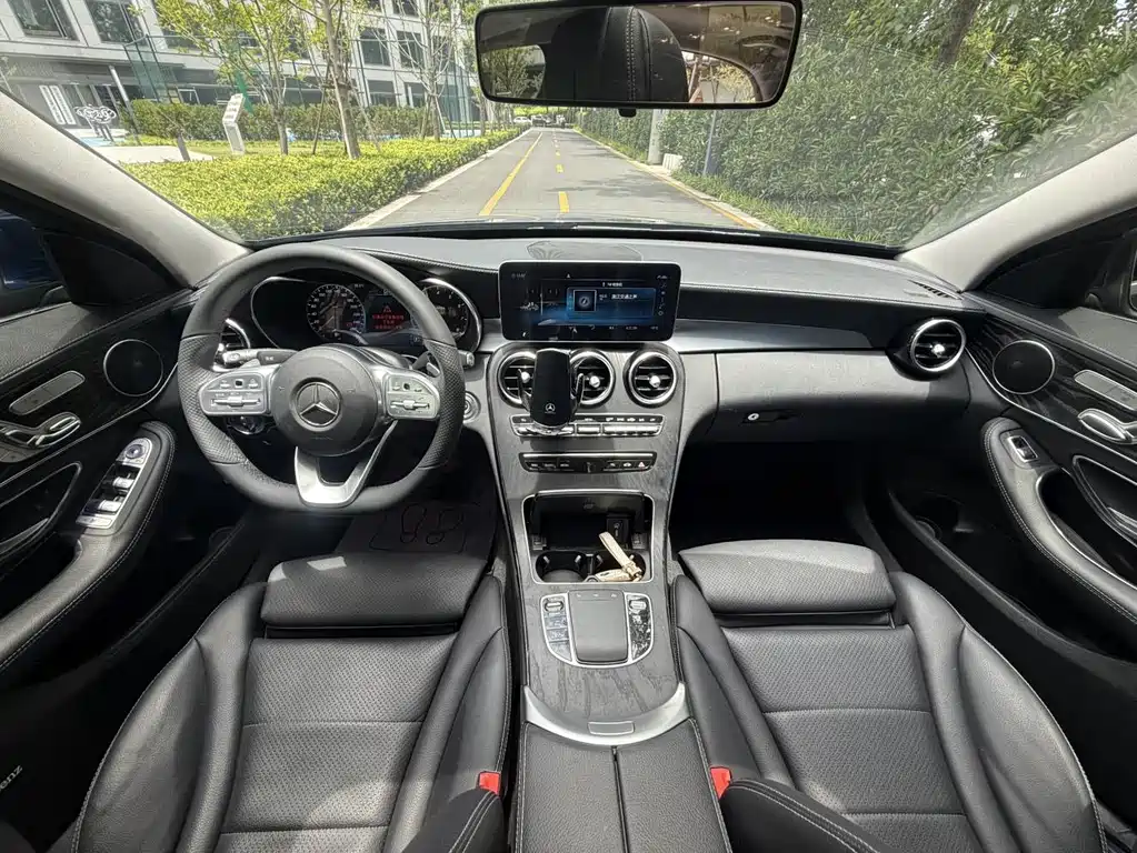 Mercedes-Benz C-Class 2021 — фото 6
