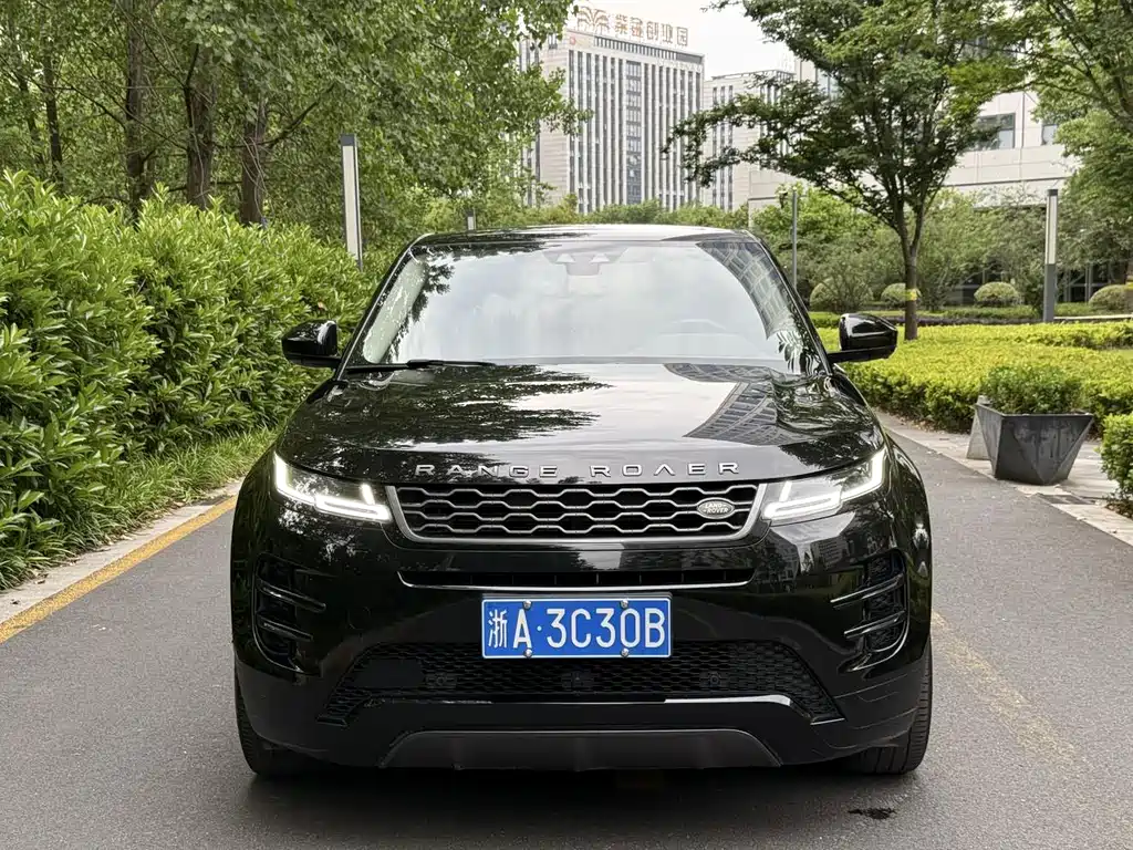 Land Rover Evoque 2021 — фото 7