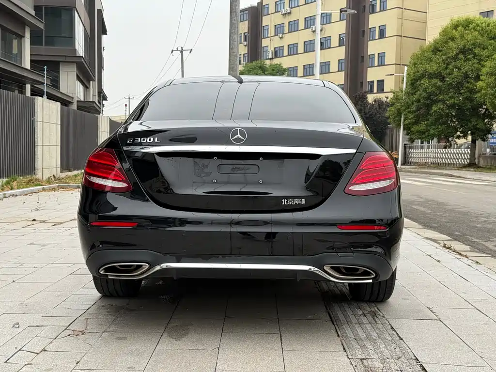 Mercedes-Benz E-Class 2019 — фото 4