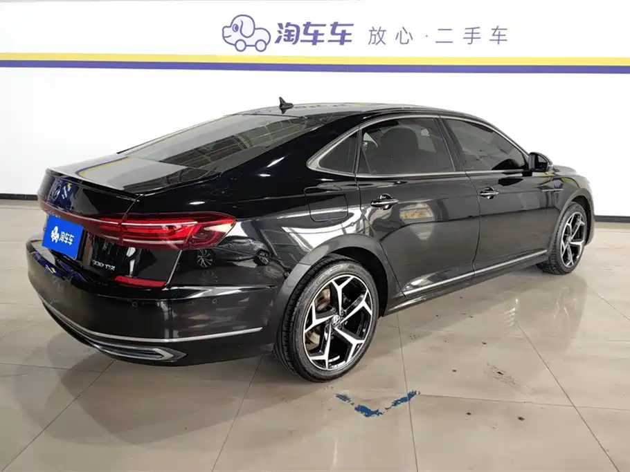 Volkswagen Passat 2023