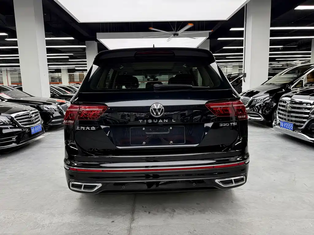 Volkswagen Tiguan L 2022 — фото 15