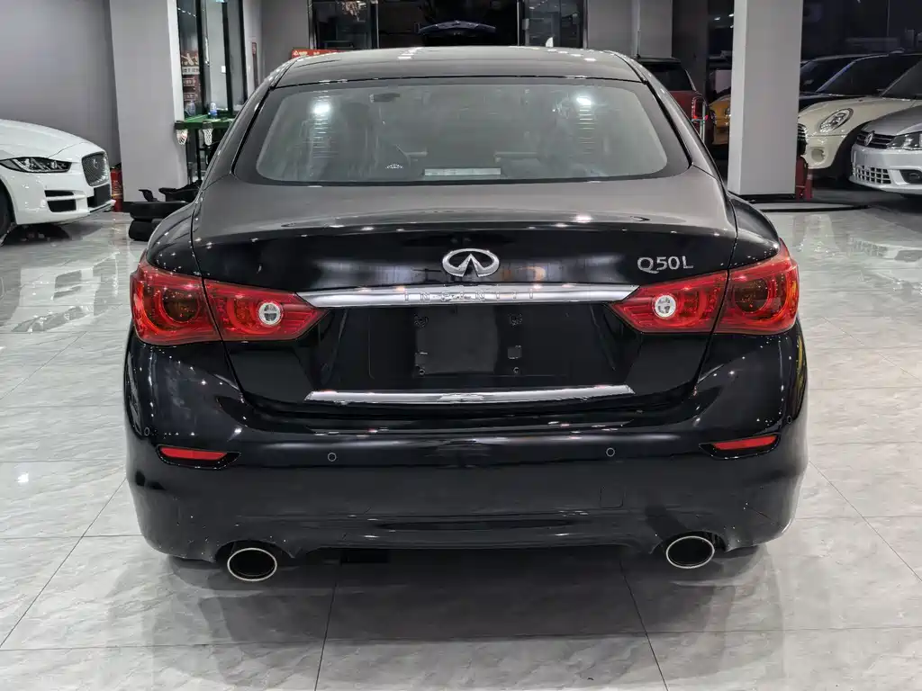 Infiniti Q50L 2015 — фото 6