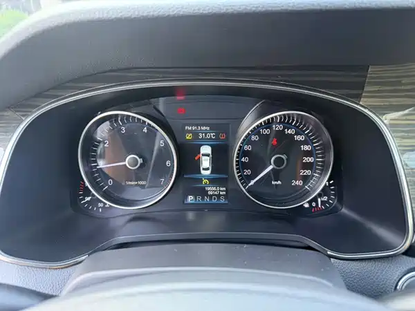 Hongqi H7 2020