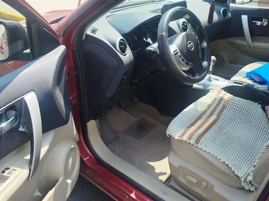 Nissan Qashqai 2012