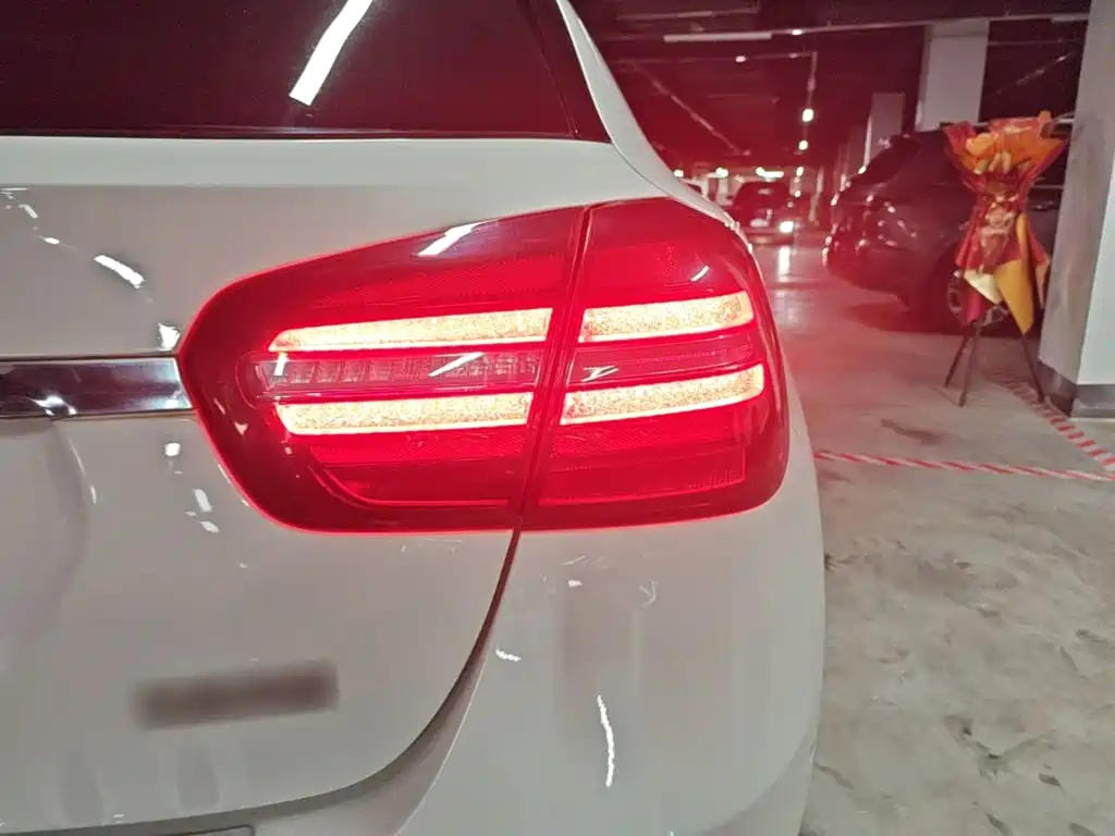 Mercedes-Benz GLA 2018 — фото 8