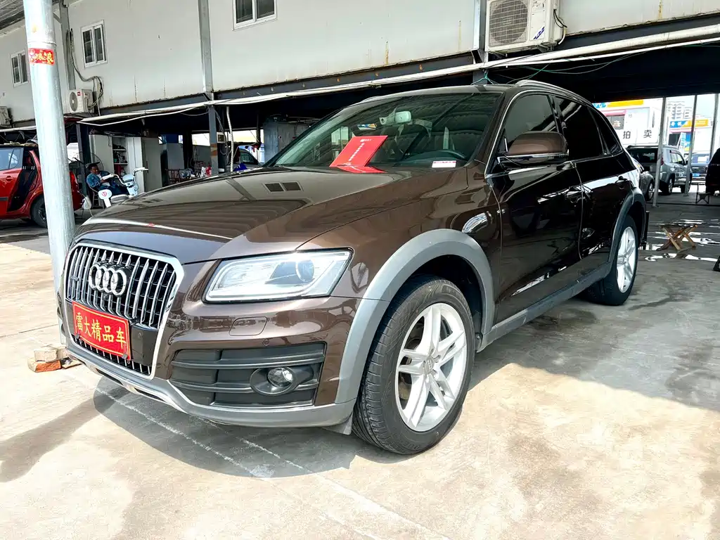 Audi Q5 2018 — фото 1