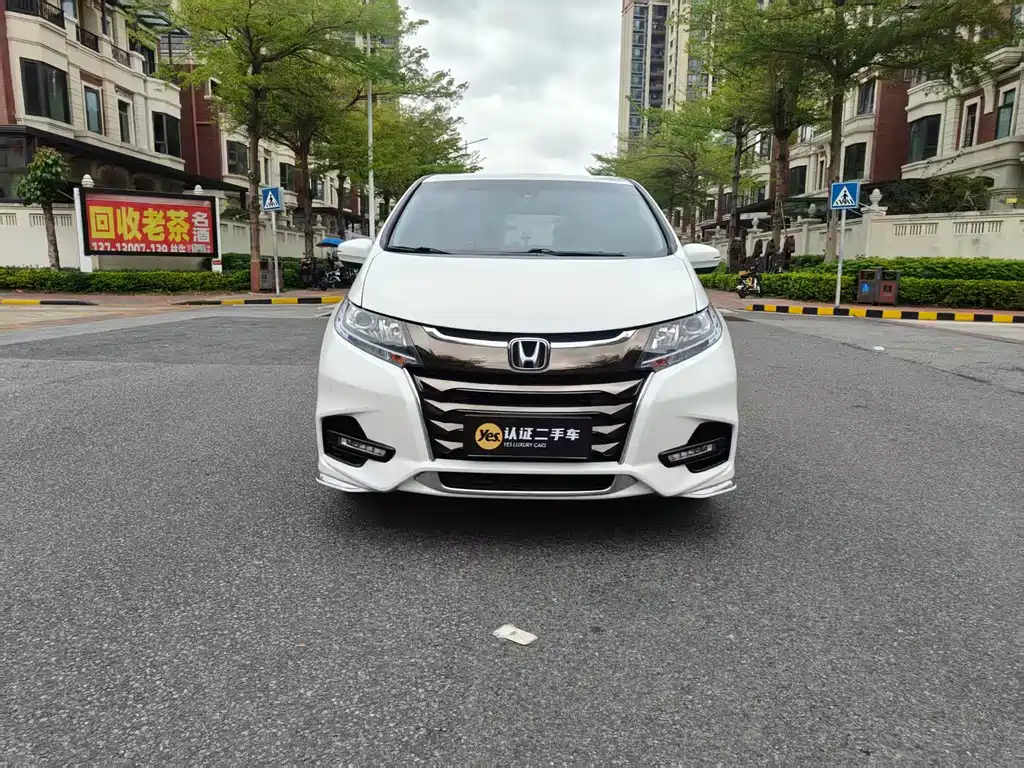 Honda Odyssey 2020 — фото 2