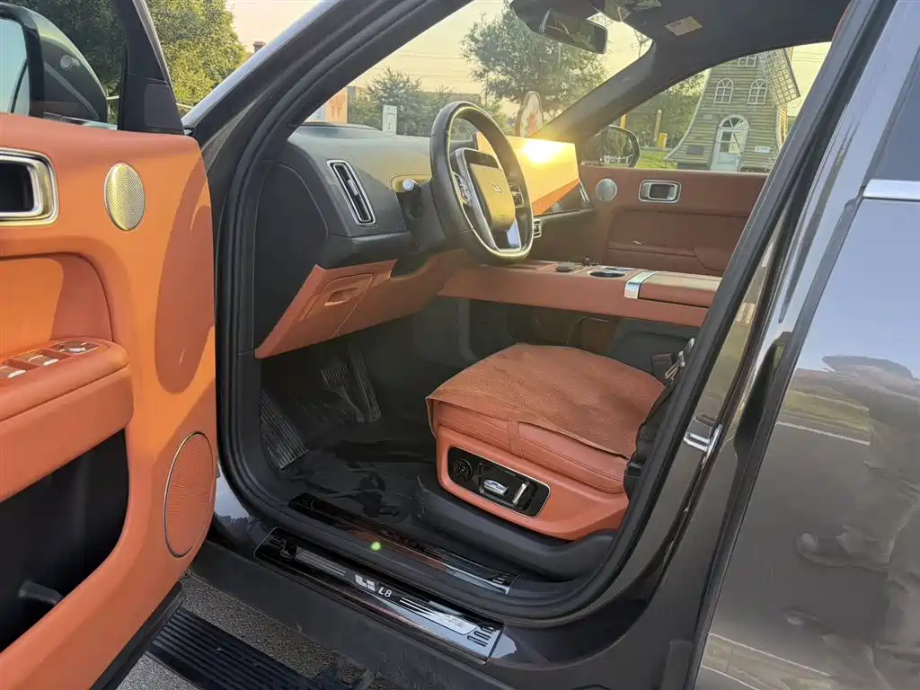 Li Auto Li L8 2024