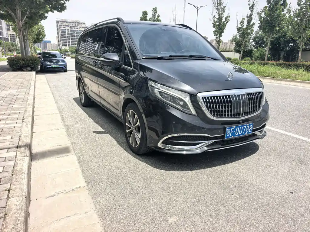 Mercedes-Benz V-Class 2022 — фото 3
