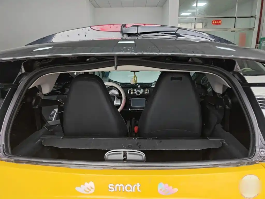 smart fortwo 2016 — фото 19