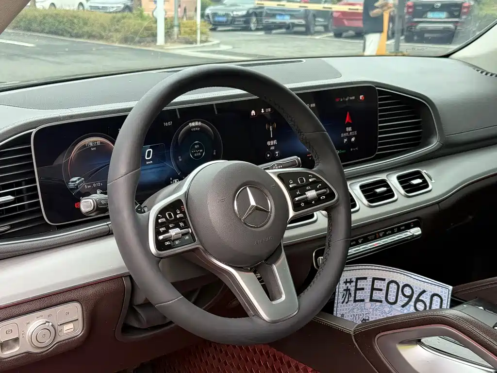 Mercedes-Benz GLE 2020 — фото 8