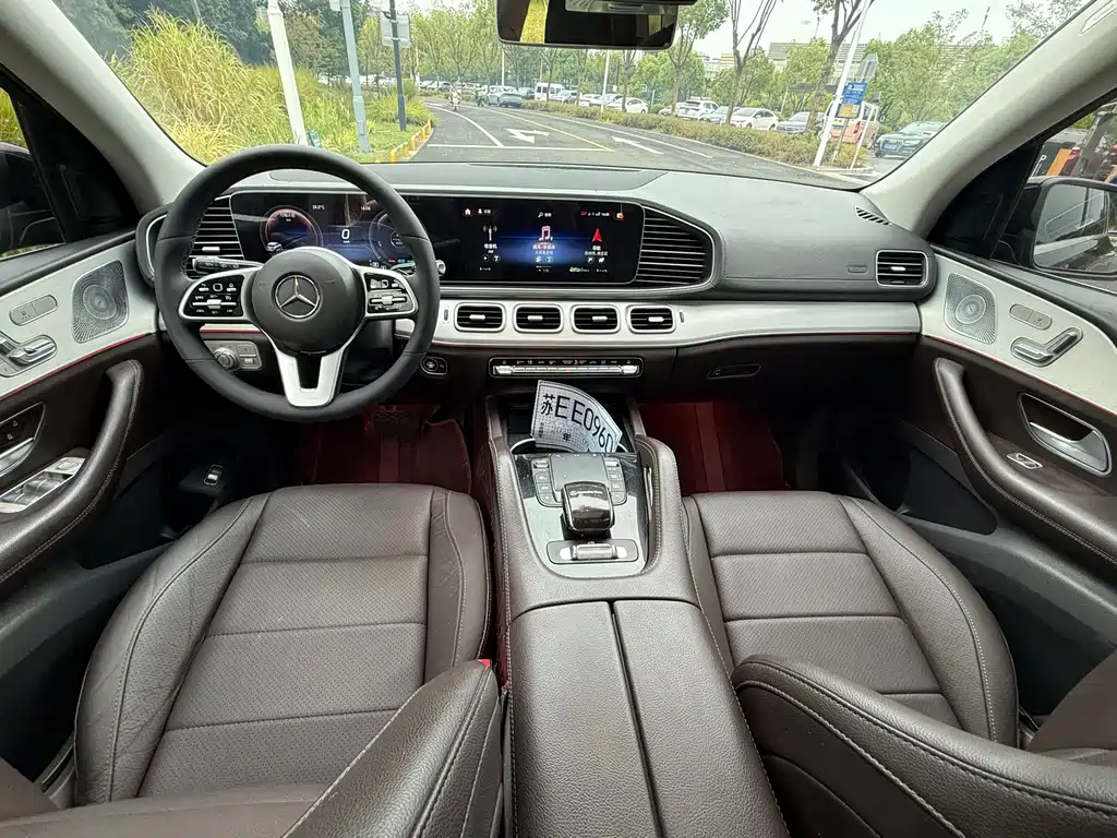Mercedes-Benz GLE 2020 — фото 11