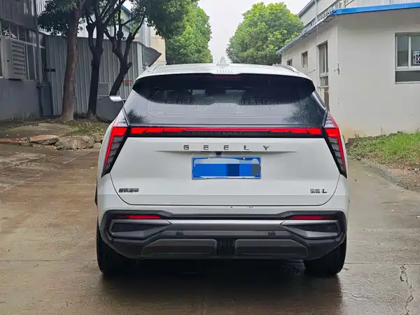 Geely Boyue L 2024