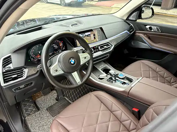 BMW X5 2023