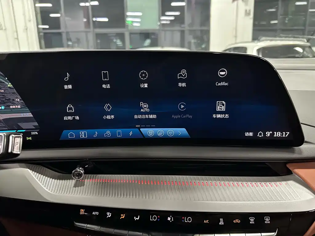 Cadillac IQ 2025 — фото 12