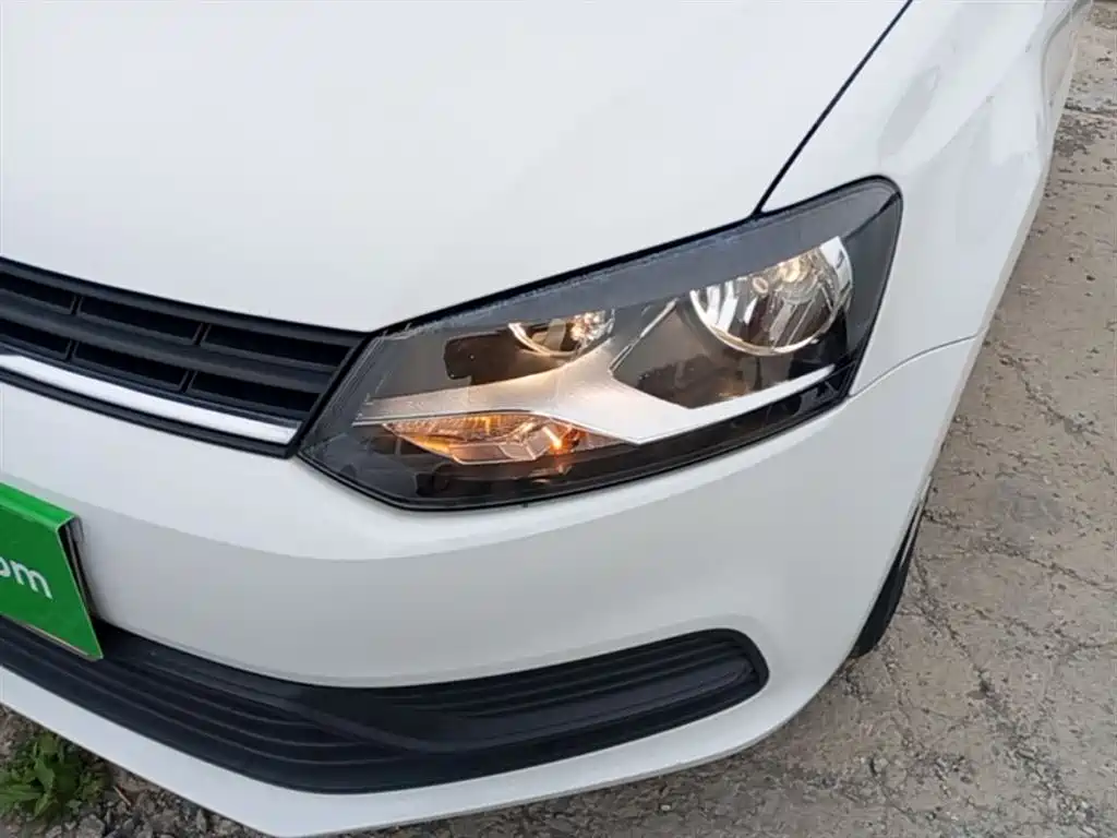 Volkswagen Polo 2019 — фото 24