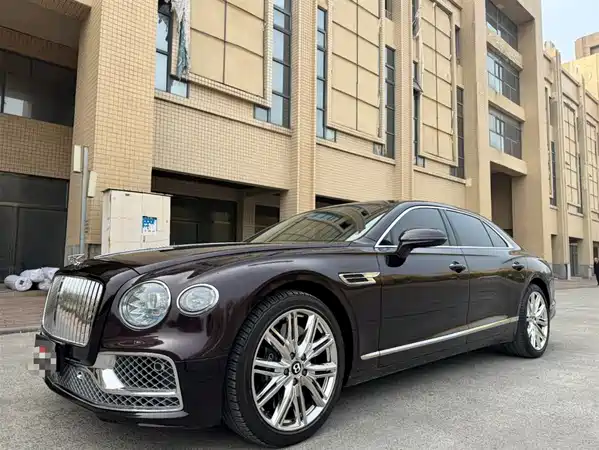 Bentley Flying Spur 2024