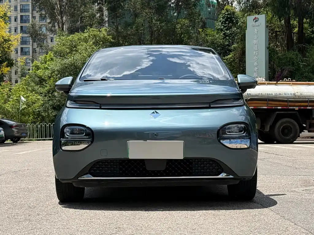 Baojun Clouds 2023