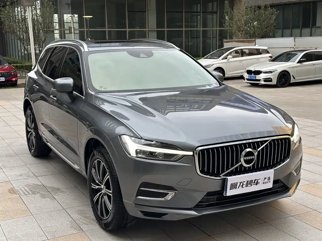 Volvo XC60 2021 — фото 4