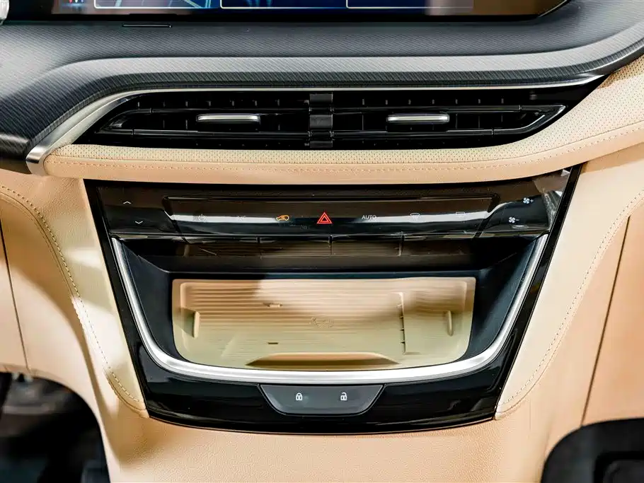 Buick GL8 New Energy 2025 — фото 13