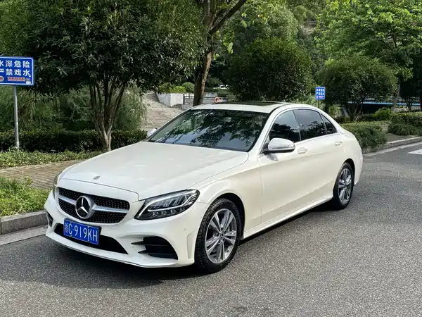 Mercedes-Benz C-Class 2020