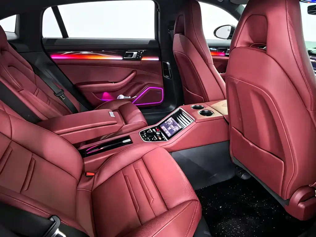 Porsche Panamera 2019 — фото 10