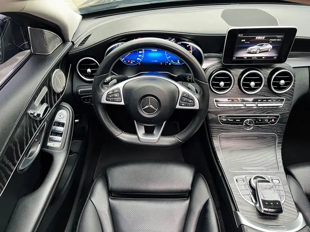 Mercedes-Benz C-Class 2018 — фото 16