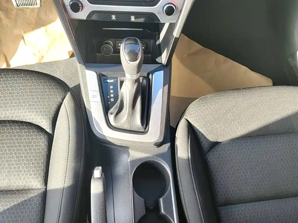 Hyundai Celesta 2016 — фото 14