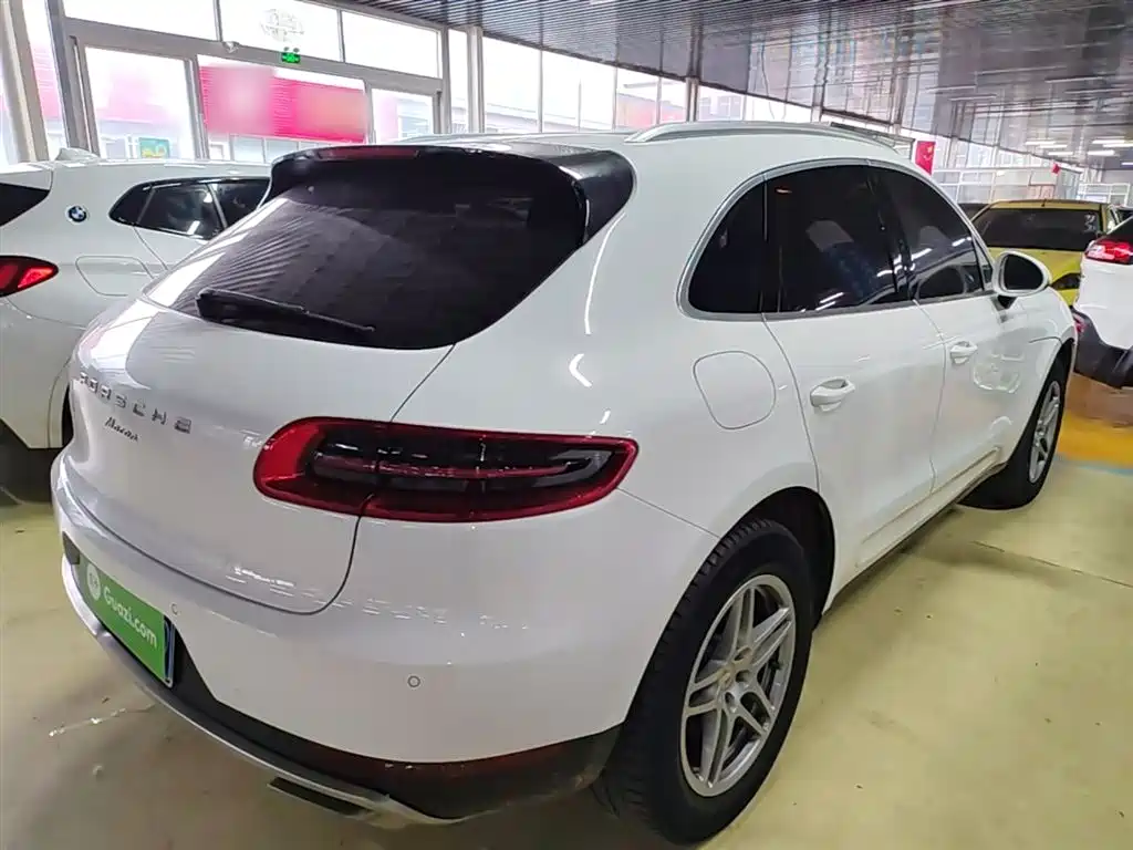 Porsche Macan 2018 — фото 7