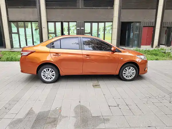 Toyota Vios 2015