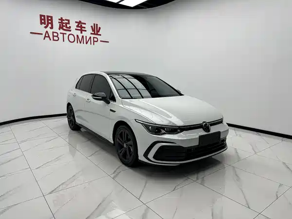 Volkswagen Golf 2022