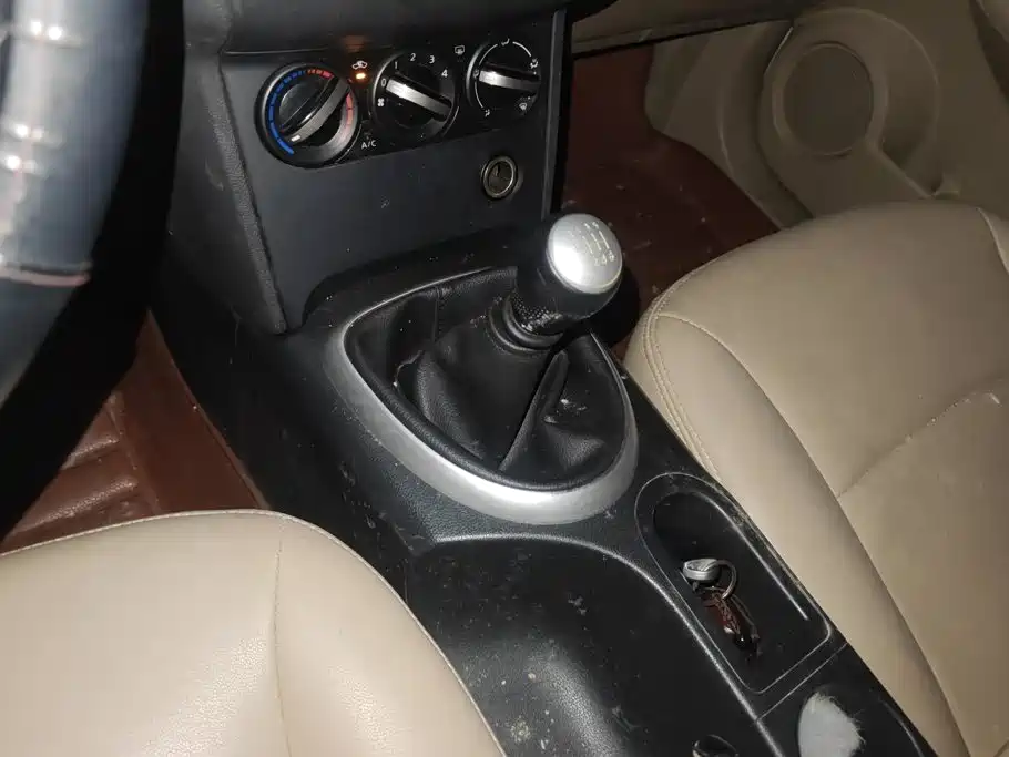 Nissan Qashqai 2014 — фото 16