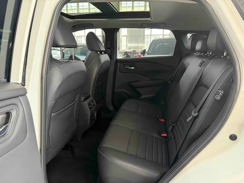 Nissan Qashqai 2023 — фото 16