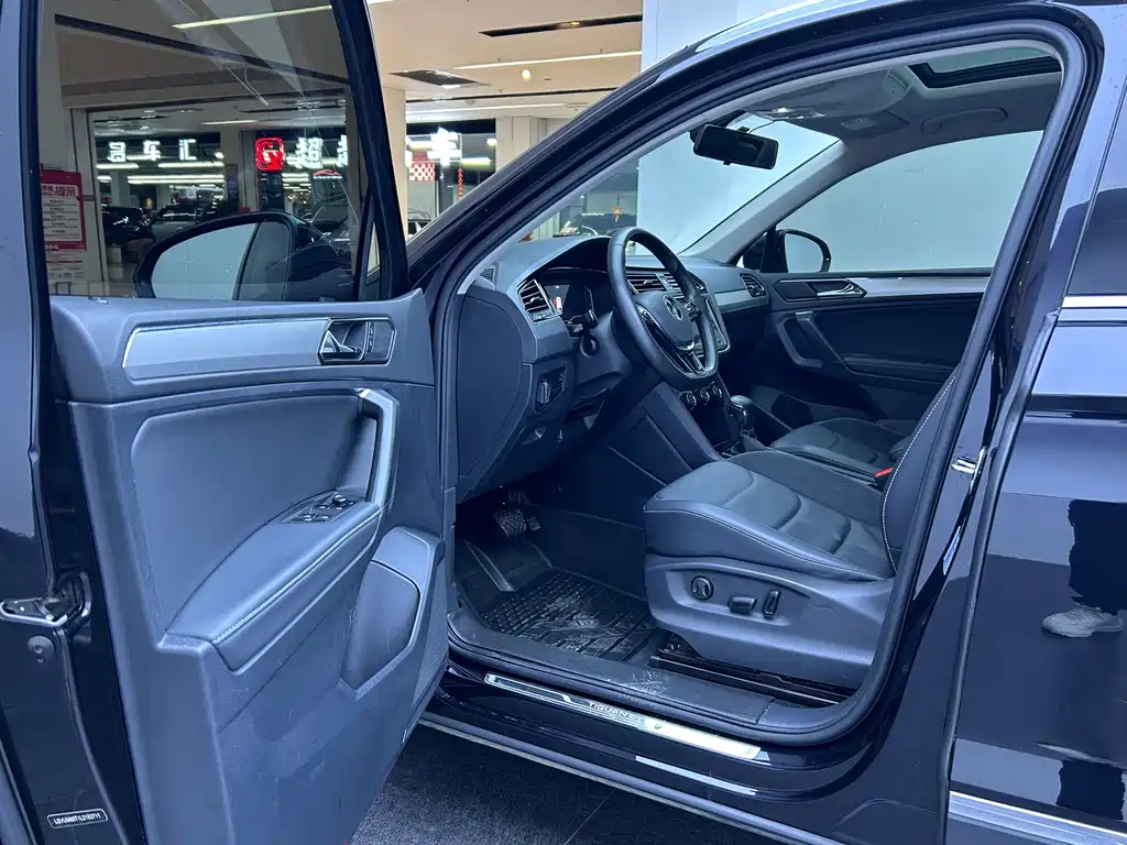 Volkswagen Tiguan L 2021