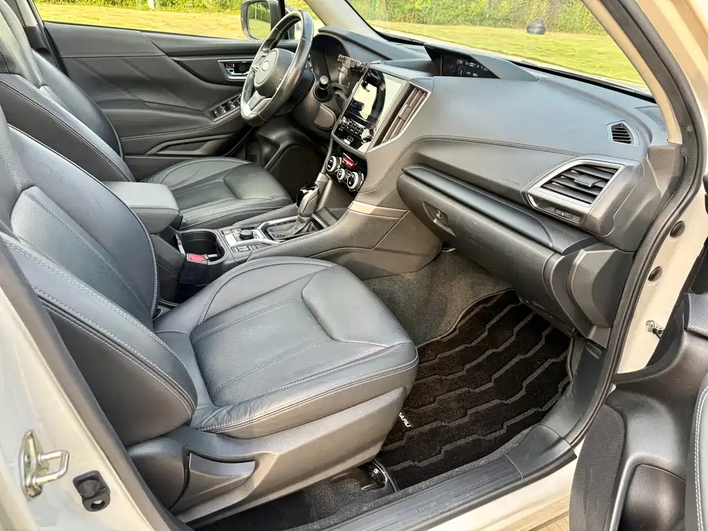Subaru Forester 2020 — фото 23