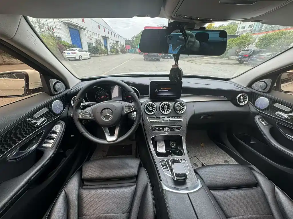 Mercedes-Benz C-Class 2017 — фото 5