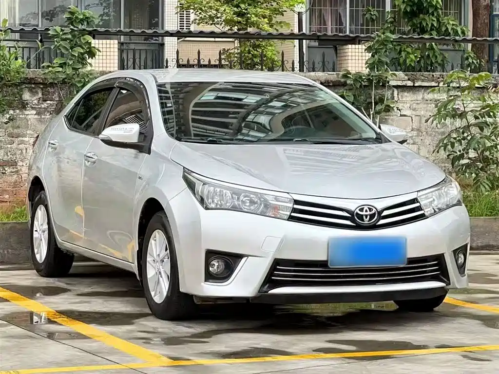 Toyota Corolla 2016 — фото 4
