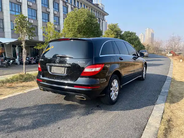 Mercedes-Benz R-Class 2017